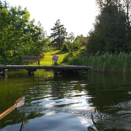 Dom Na Mazurach Jeziorna * Милки